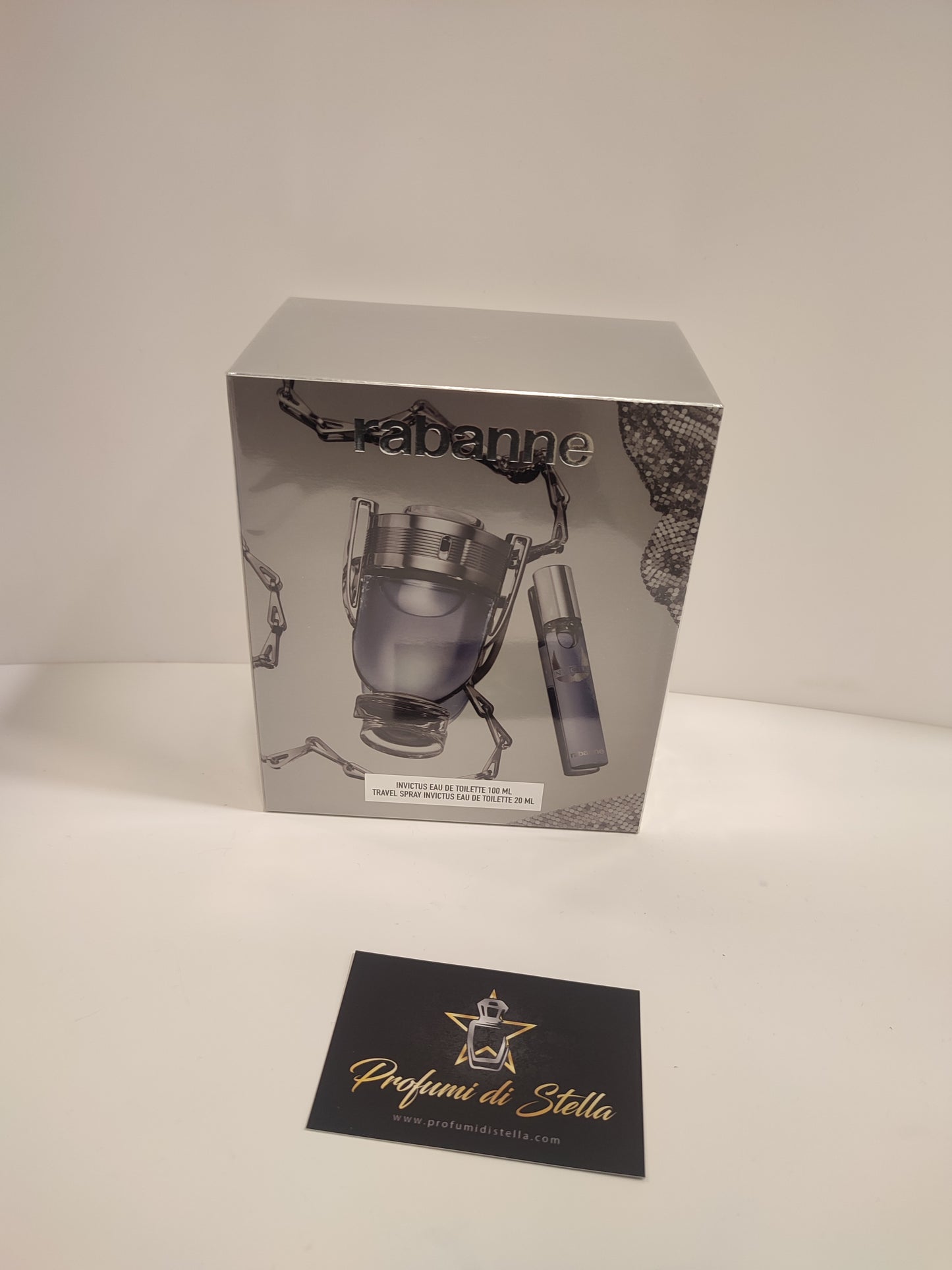 Set • Paco Rabanne• Invictus • Invictus edt 100ml• Travel spray edt 20 ml