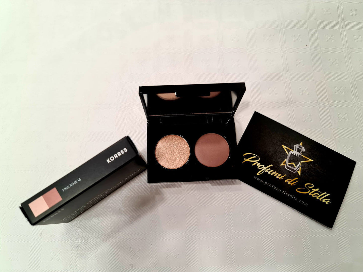 KORRES • Pallette • Ombretti • Volcanic Minerals • Velvet Dual Eyeshadow • N. 18