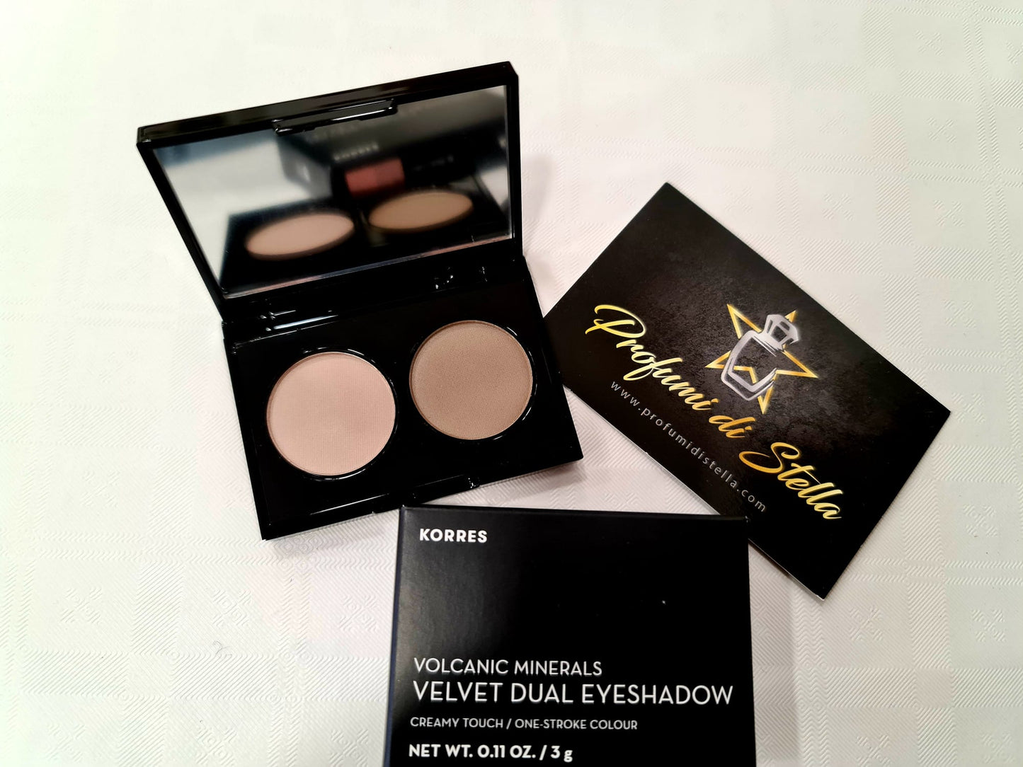 KORRES • Pallette • Ombretti • Volcanic Minerals • Velvet Dual Eyeshadow • N. 38