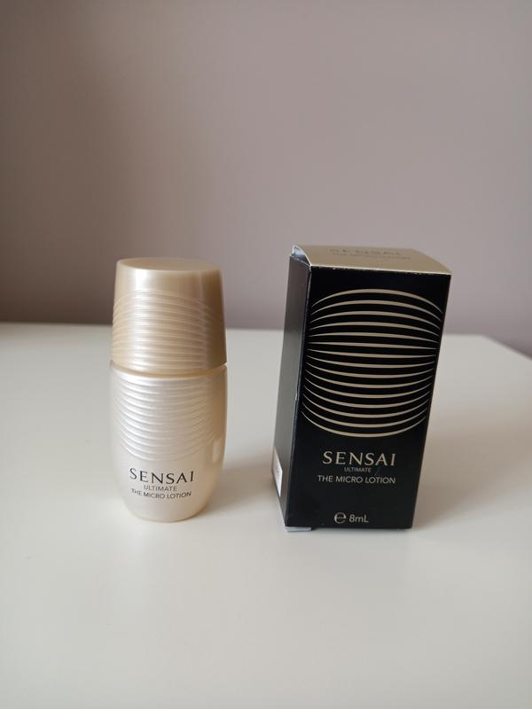 Sensai•  Ultimate•  The Micro Lotion•  12 Mini Size da 8 ml•  Totale 96 ml